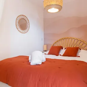 Cosy, Piscine, Clim, Parking Prive - Proche - Arrivee Autonome - Lit Queen Size Appartement